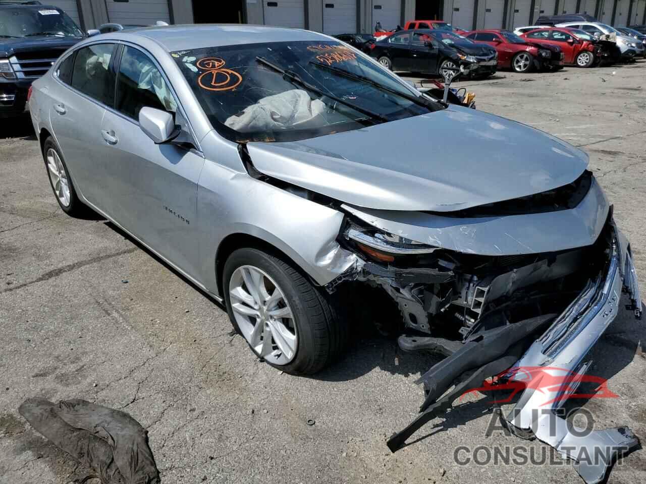 CHEVROLET MALIBU 2018 - 1G1ZD5ST6JF137287