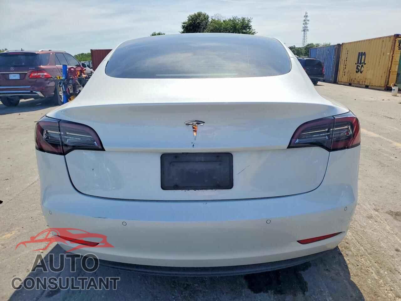 TESLA MODEL 3 2021 - 5YJ3E1EA9MF849265