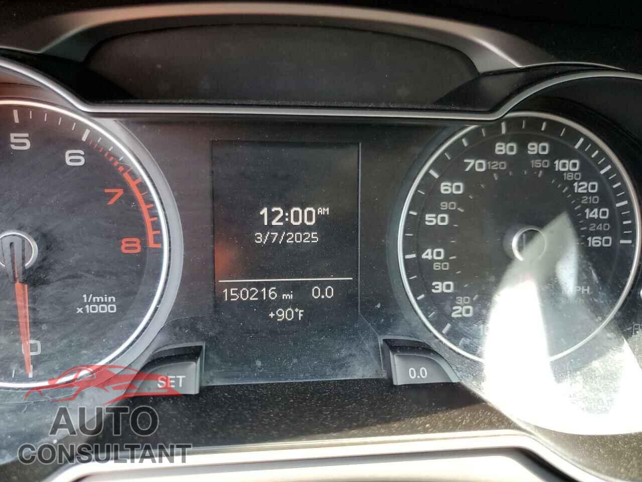 AUDI A4 2013 - WAUBFAFL1DN037093