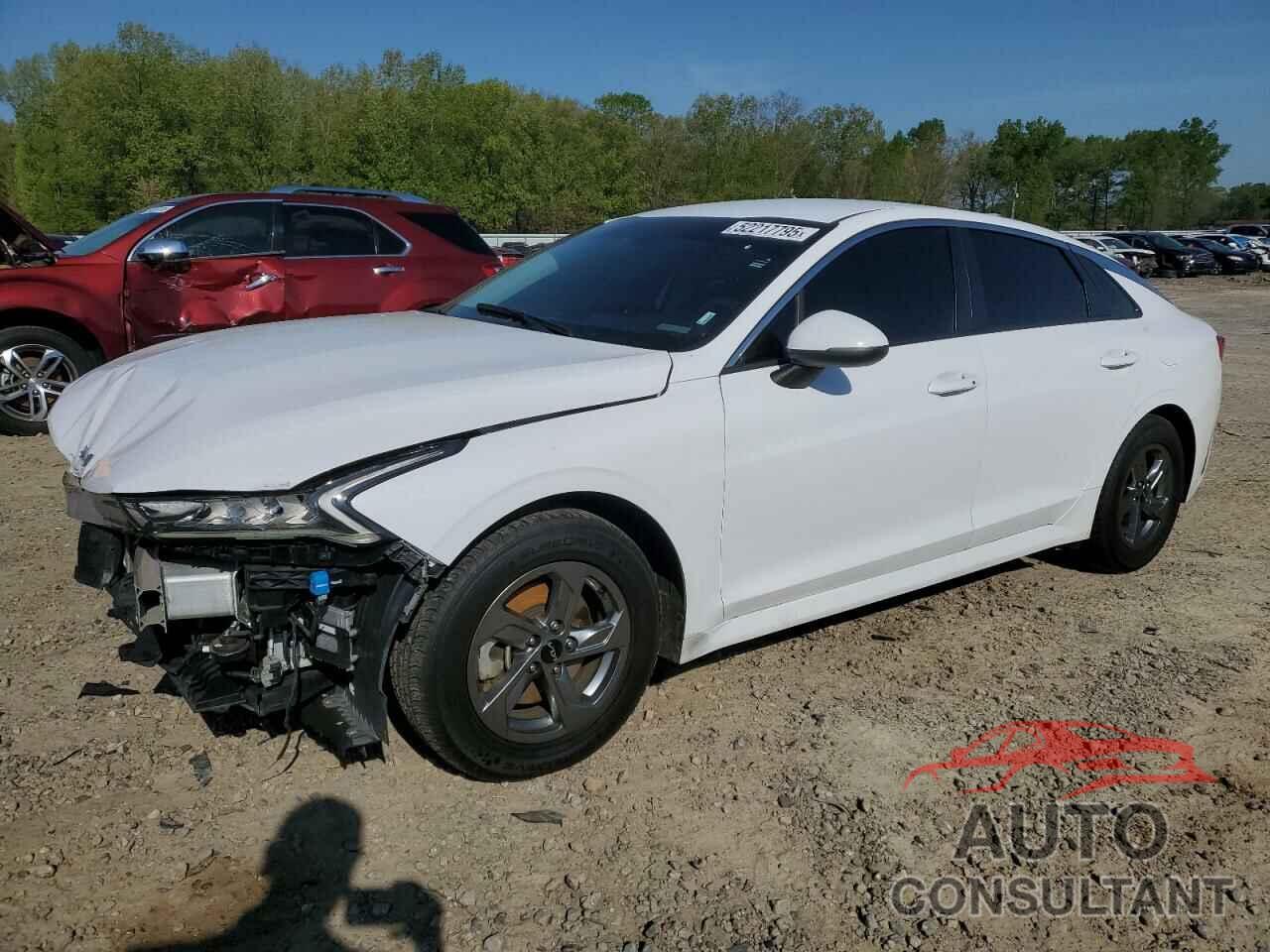 KIA K5 2022 - 5XXG14J23NG144568