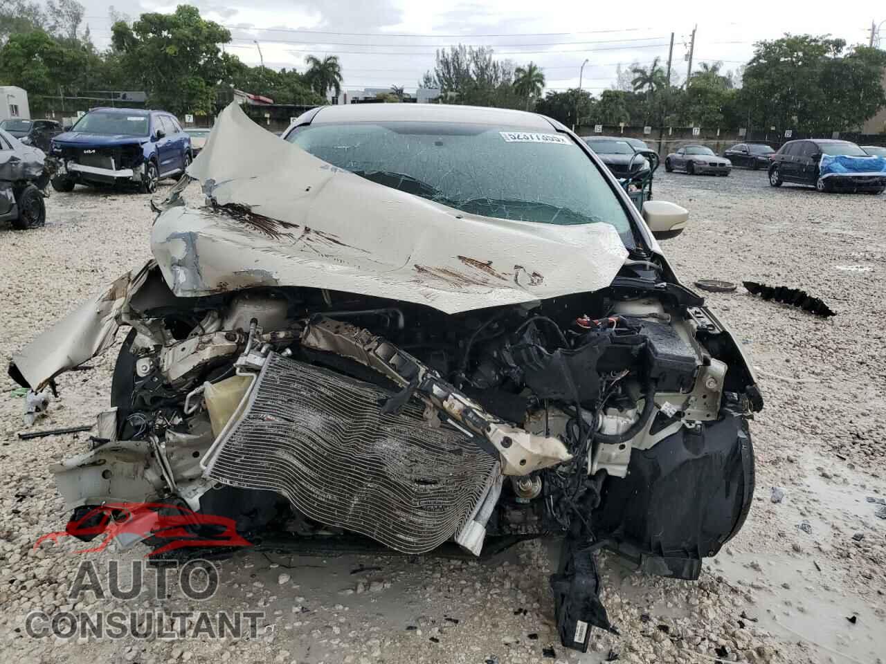FORD FOCUS 2017 - 1FADP3F25HL251572