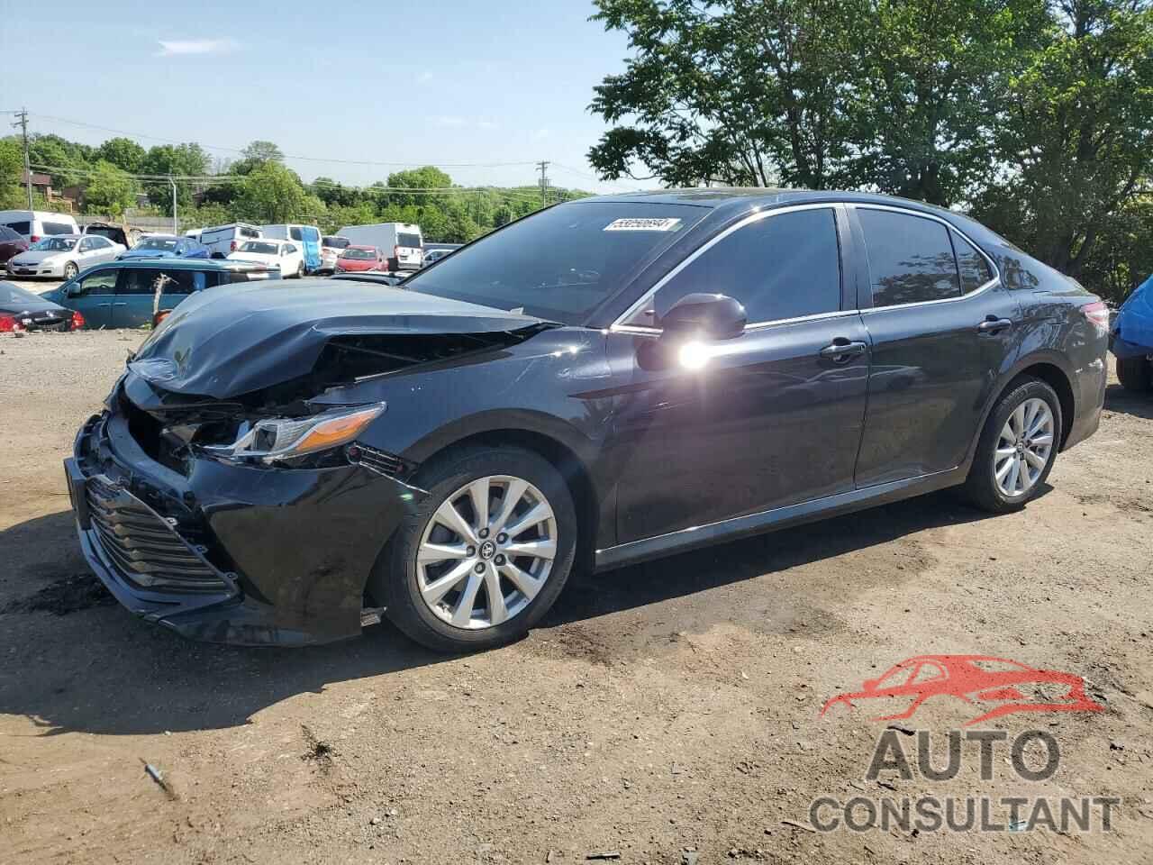 TOYOTA CAMRY 2018 - 4T1B11HK5JU519973