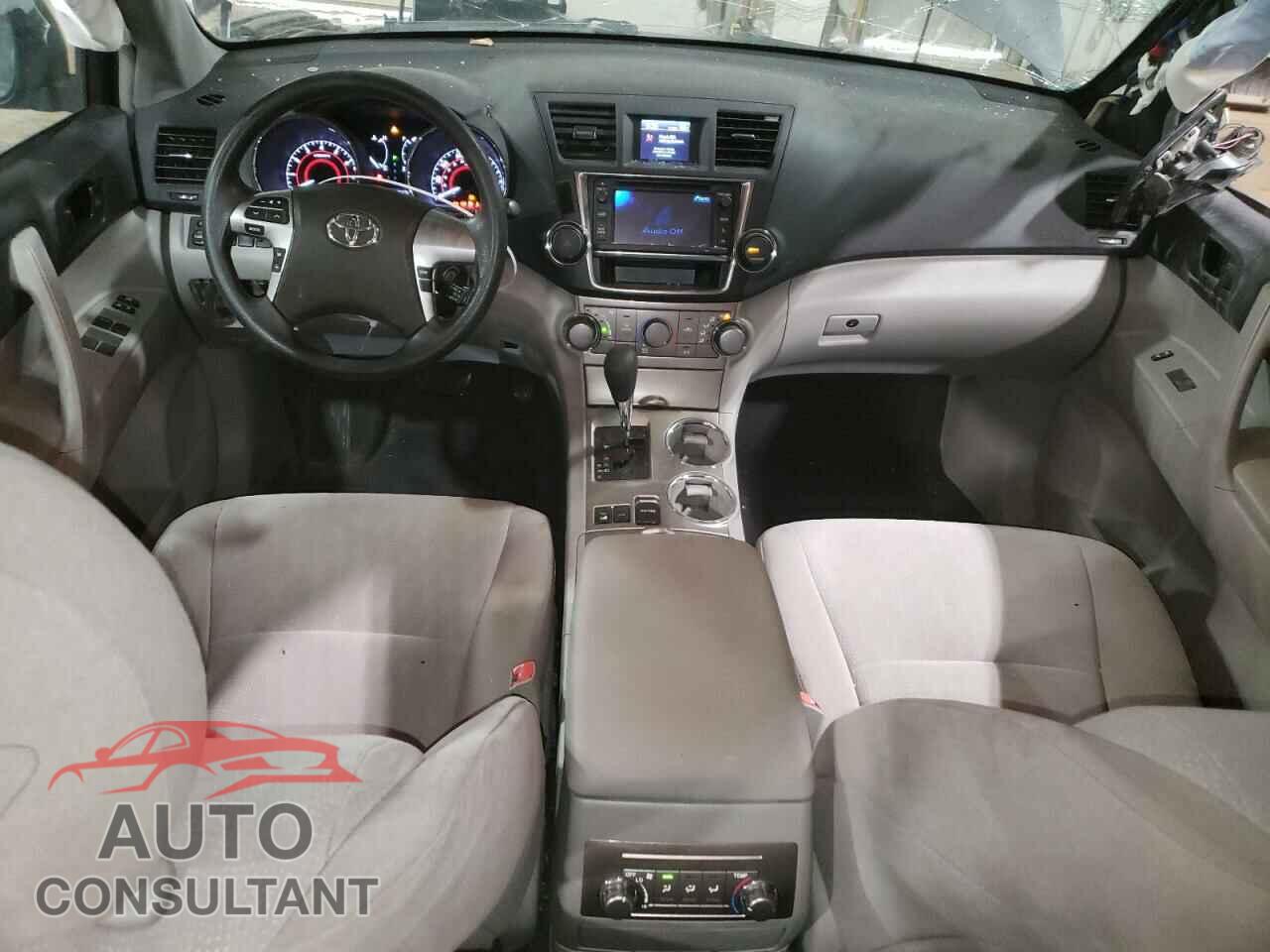 TOYOTA HIGHLANDER 2013 - 5TDBK3EH7DS272115