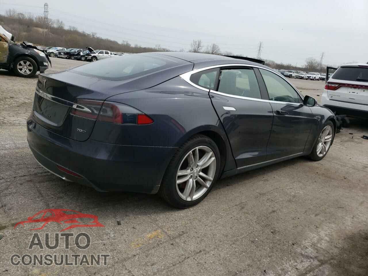 TESLA MODEL S 2015 - 5YJSA1E21FF109938