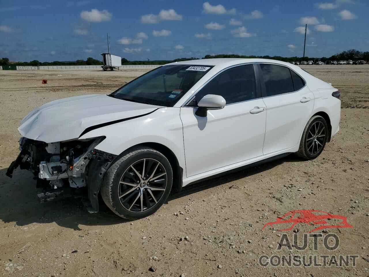 TOYOTA CAMRY 2023 - 4T1G11AK5PU735685