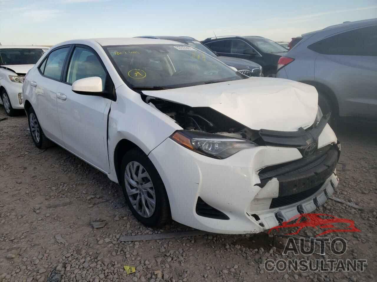 TOYOTA COROLLA 2018 - 5YFBURHEXJP806596