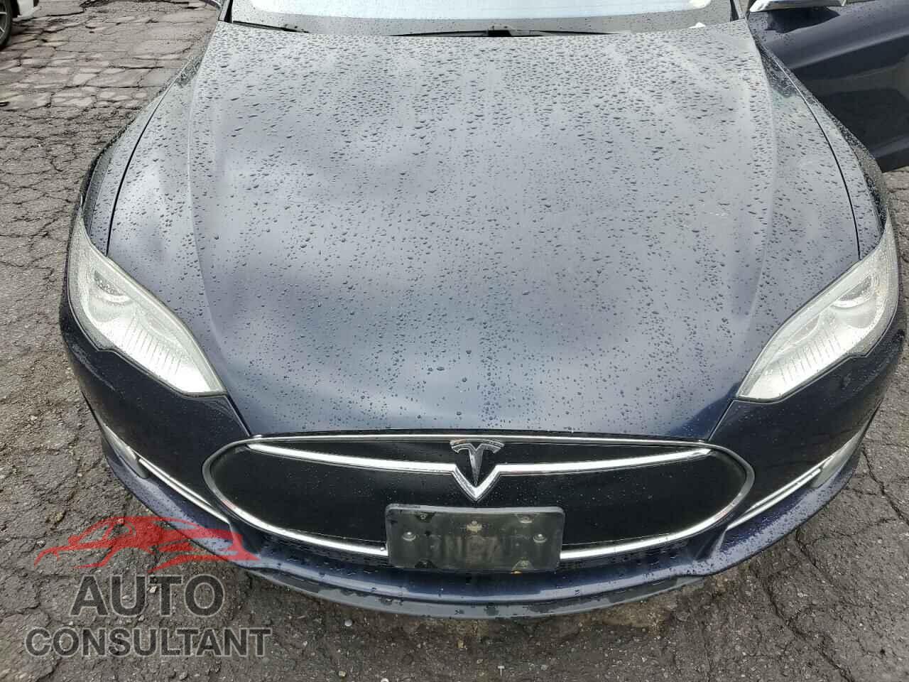 TESLA MODEL S 2013 - 5YJSA1CG1DFP04767