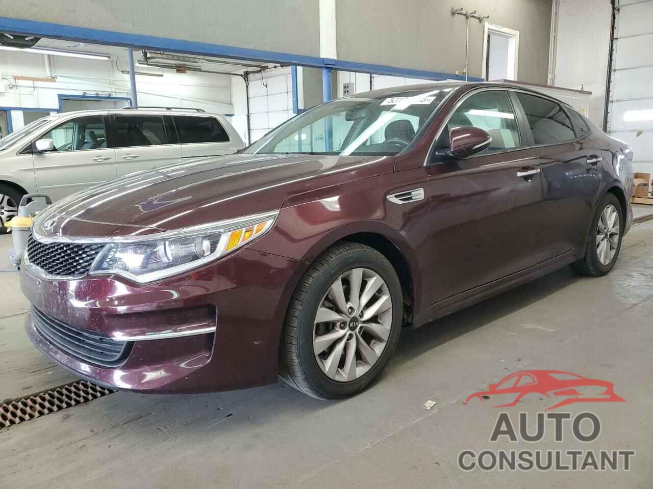 KIA OPTIMA 2018 - 5XXGT4L33JG265983
