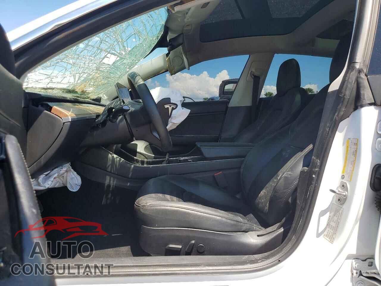 TESLA MODEL 3 2019 - 5YJ3E1EA4KF484622
