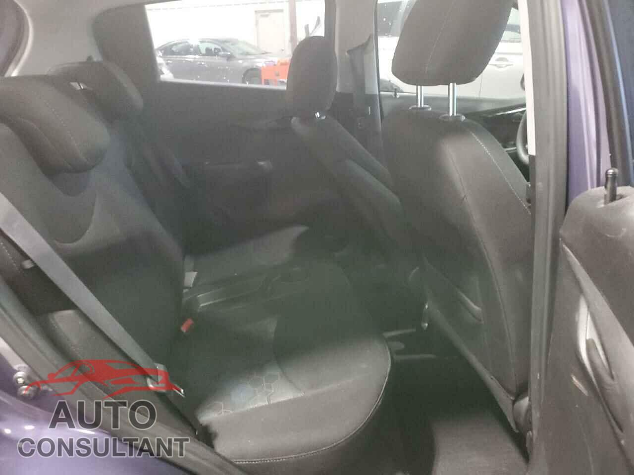 CHEVROLET SPARK 2017 - KL8CD6SA8HC730008