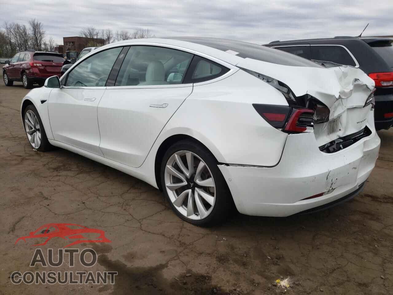 TESLA MODEL 3 2018 - 5YJ3E1EB0JF122309