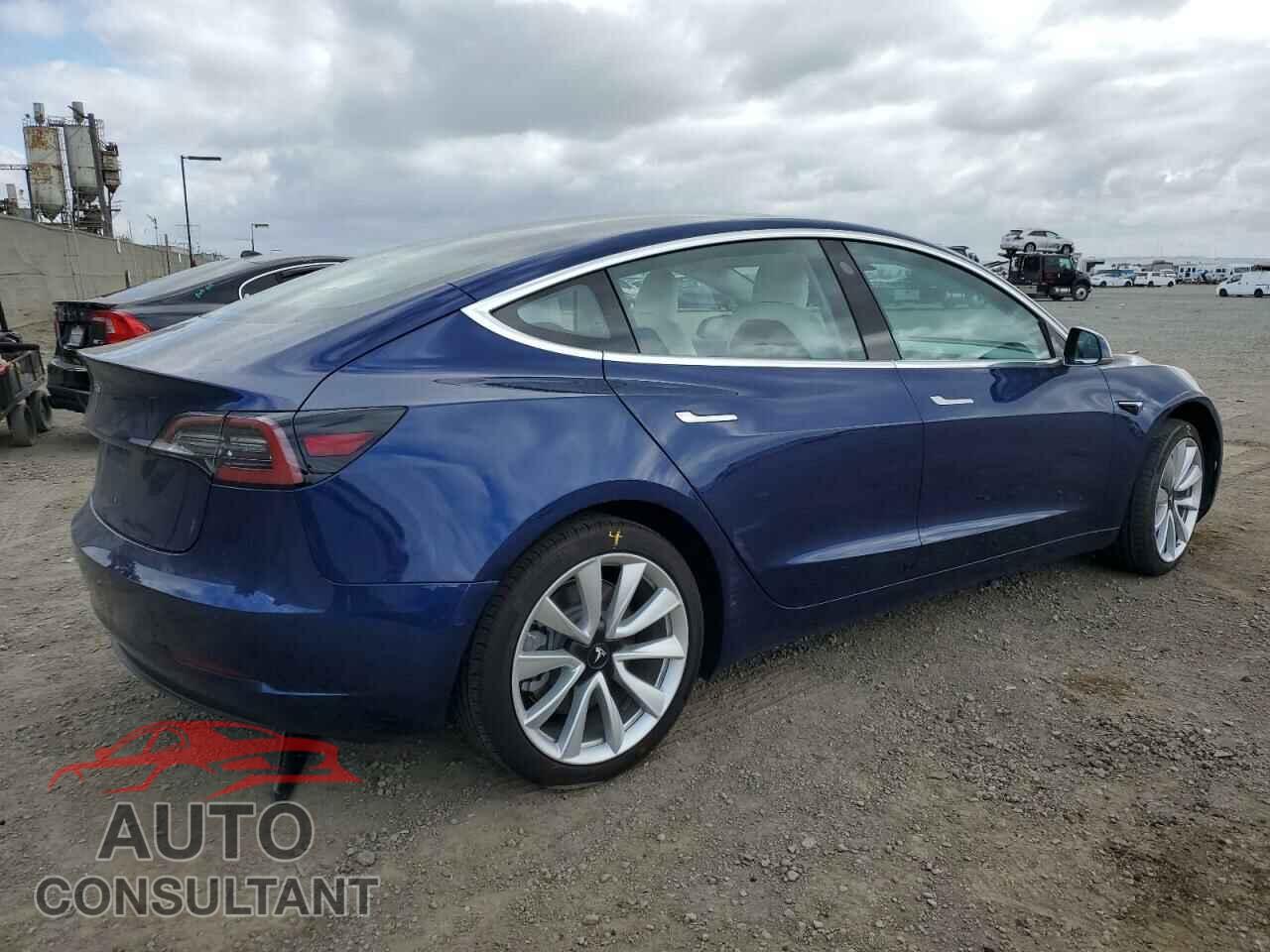 TESLA MODEL 3 2018 - 5YJ3E1EA4JF178194