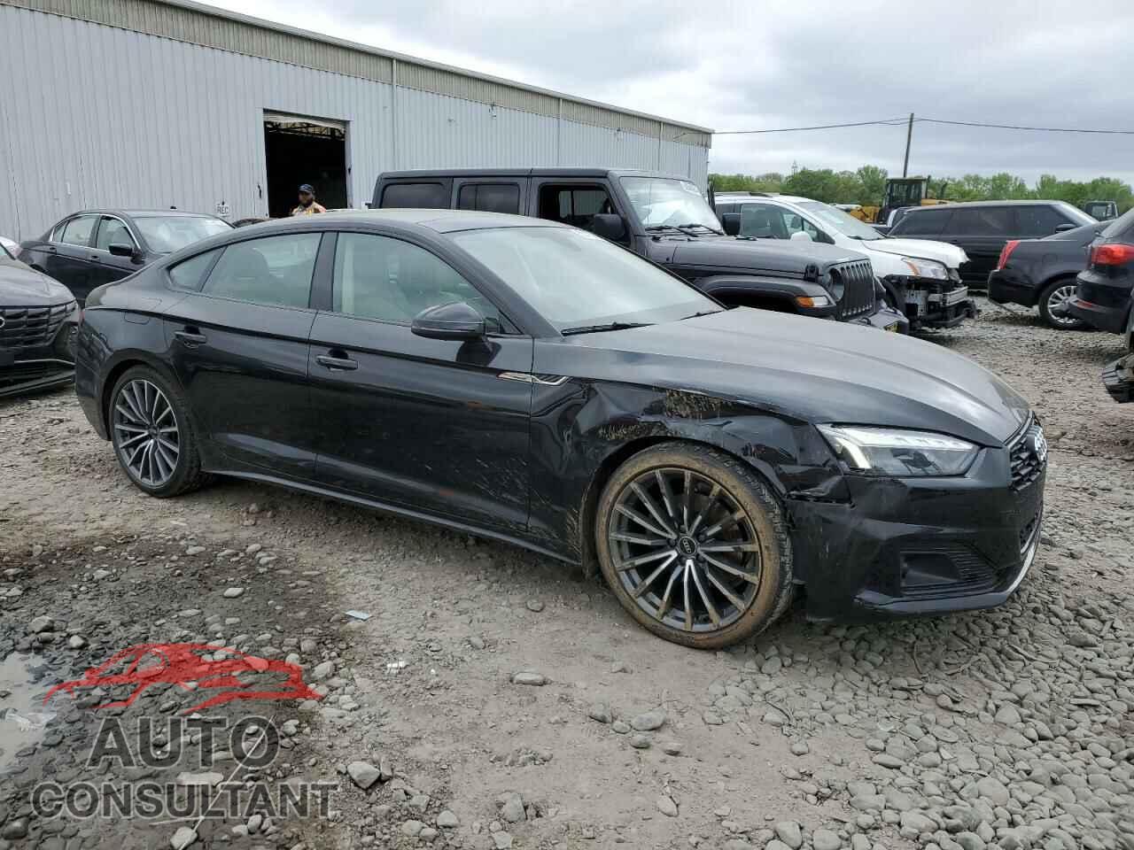 AUDI A5 2022 - WAUCBCF56NA006007