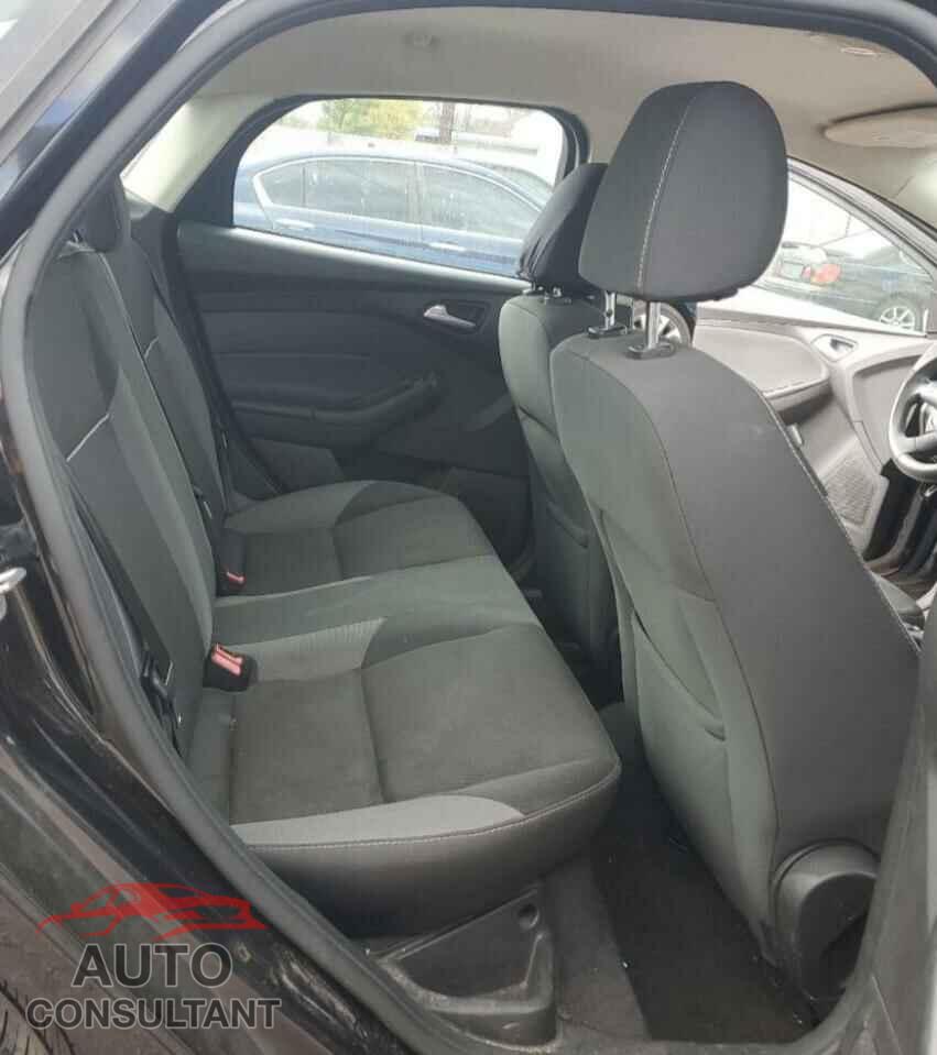 FORD FOCUS 2013 - 1FADP3F27DL369634