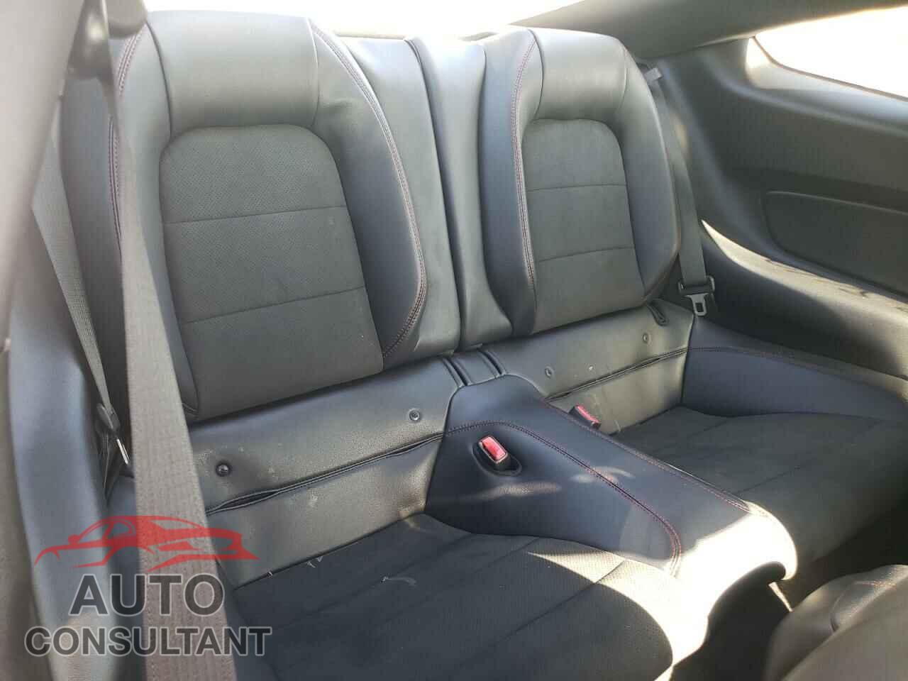 FORD MUSTANG 2017 - 1FA6P8CF6H5248732