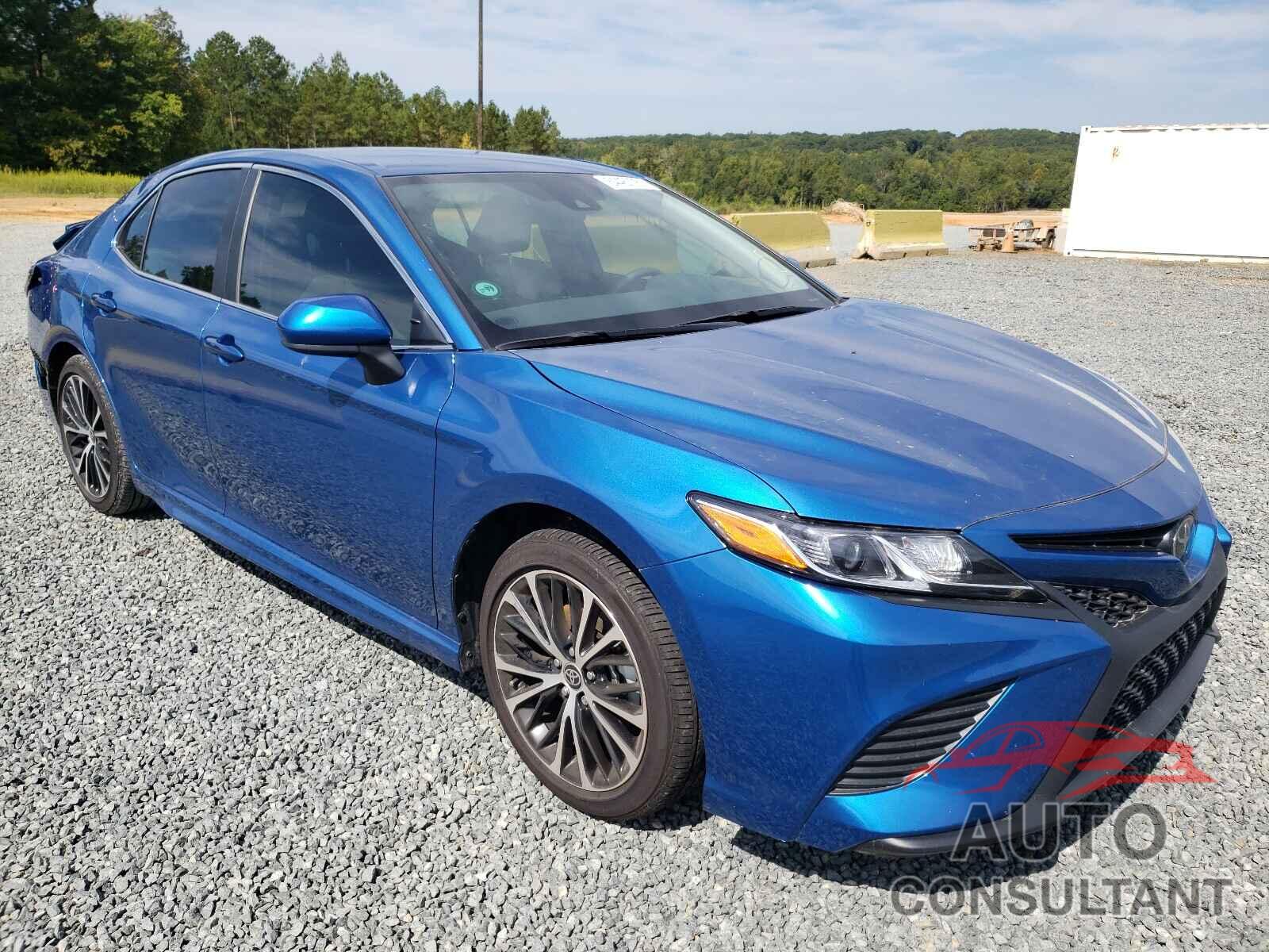 TOYOTA CAMRY 2020 - 4T1G11AK2LU383174