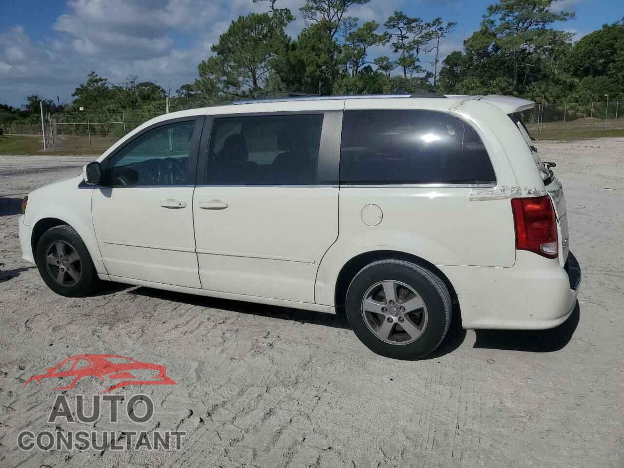 DODGE CARAVAN 2011 - 2D4RN5DG5BR755153