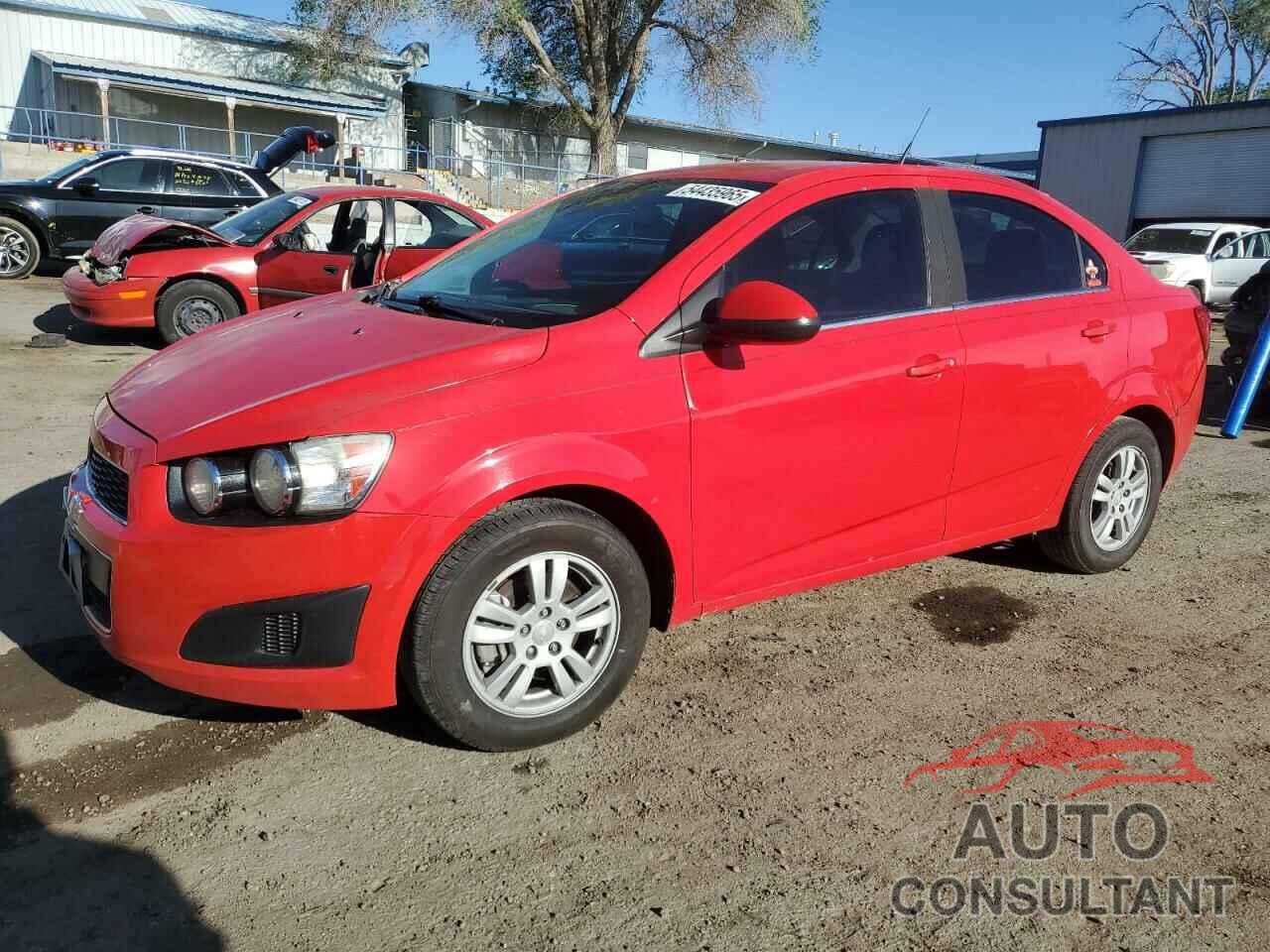 CHEVROLET SONIC 2014 - 1G1JC5SH9E4145719