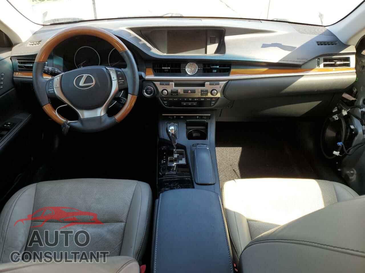 LEXUS ES300 2015 - JTHBW1GG8F2086525