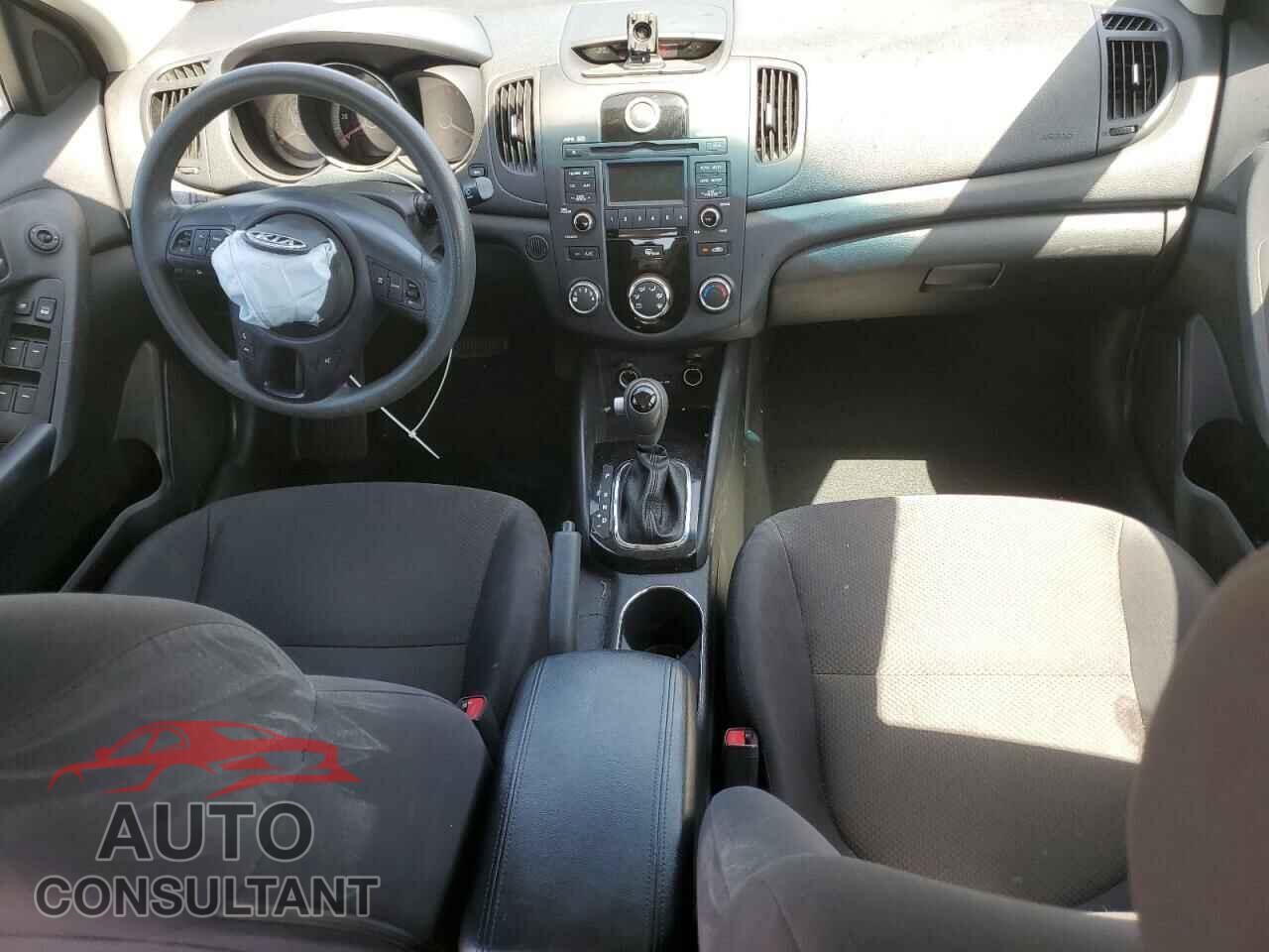KIA FORTE 2012 - KNAFU4A24C5585367