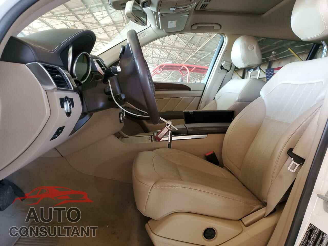 MERCEDES-BENZ GL-CLASS 2015 - 4JGDF6EE2FA486994