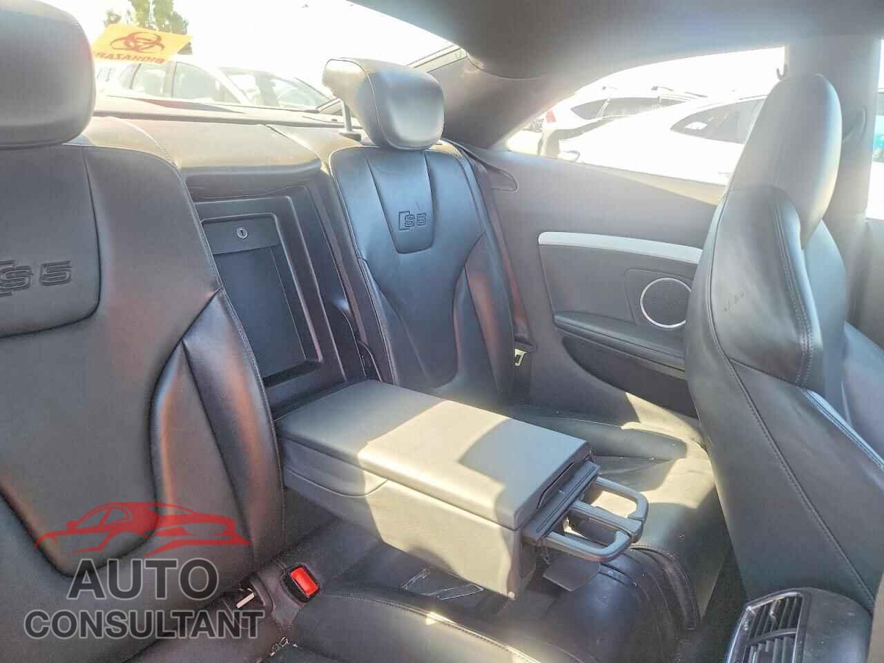 AUDI S5/RS5 2012 - WAUVVAFR9CA001355