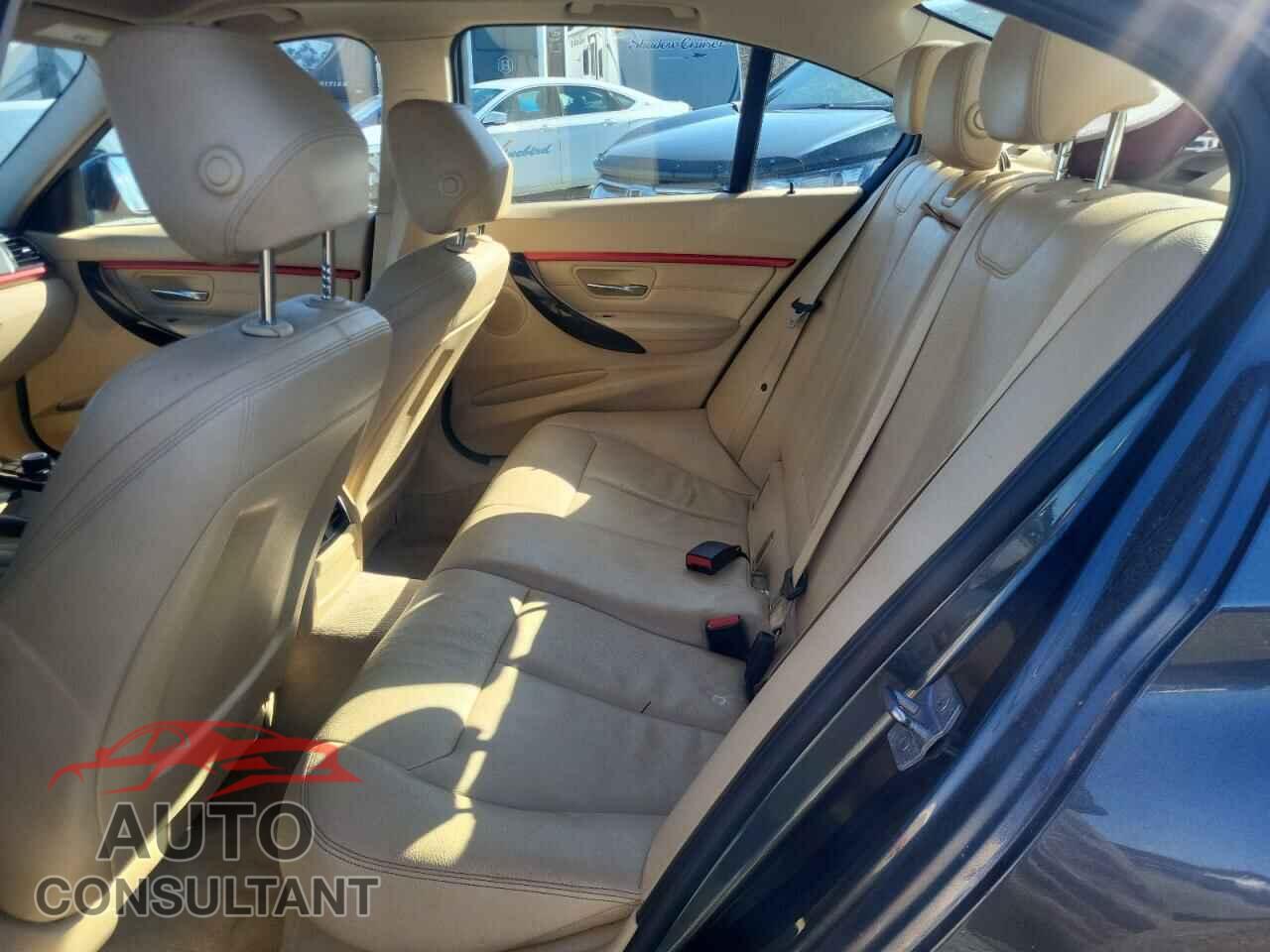 BMW 3 SERIES 2016 - WBA8E5G54GNU19739