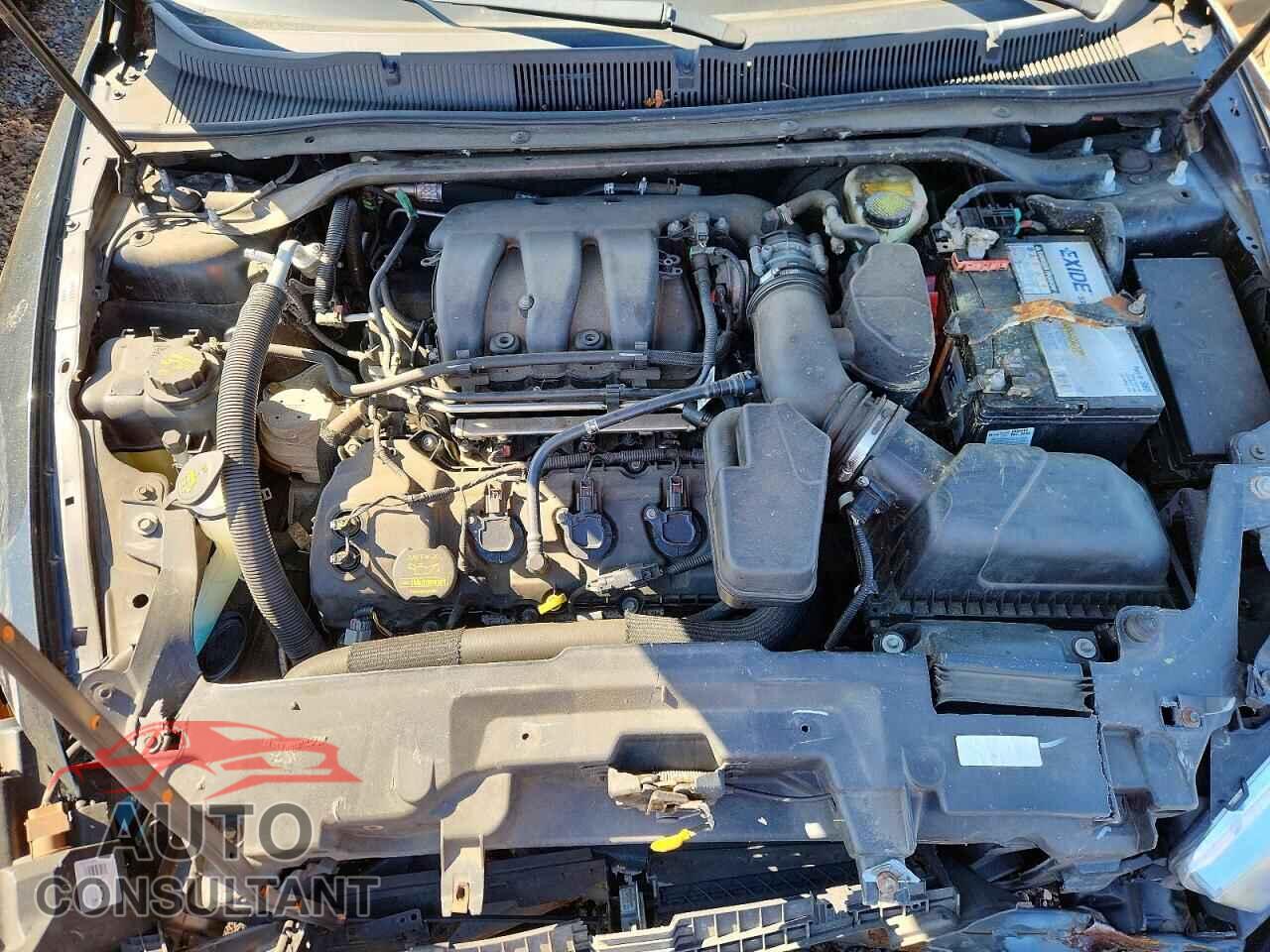 FORD TAURUS 2013 - 1FAHP2F81DG219981