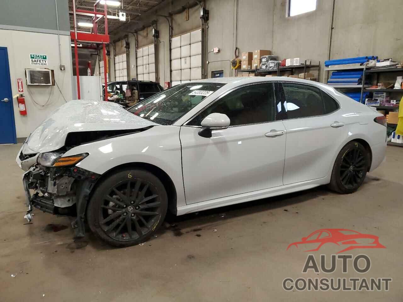 TOYOTA CAMRY 2023 - 4T1K61AK7PU087035