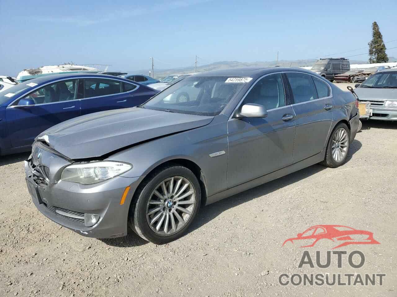 BMW 5 SERIES 2011 - WBAFR7C58BC800513
