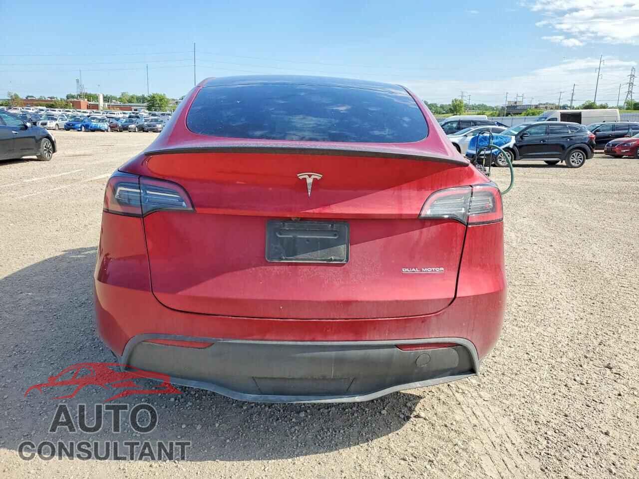 TESLA MODEL Y 2024 - 7SAYGDEF4RA284248