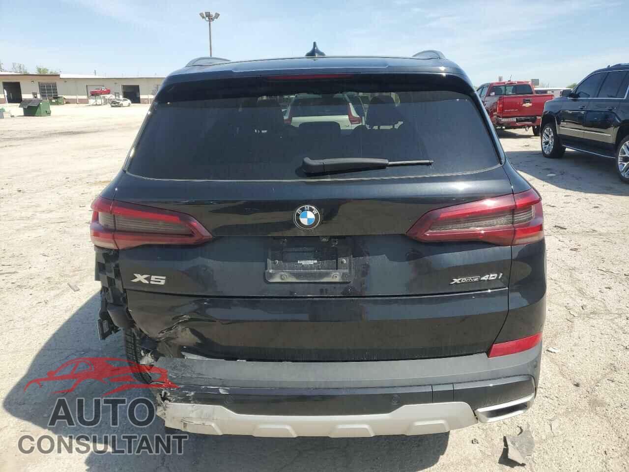 BMW X5 2021 - 5UXCR6C06M9E80968