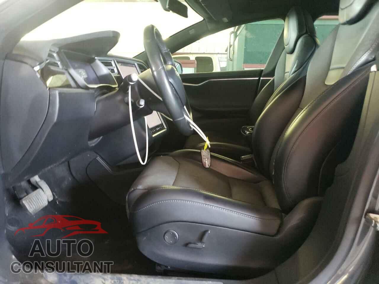 TESLA MODEL S 2017 - 5YJSA1E2XHF203254