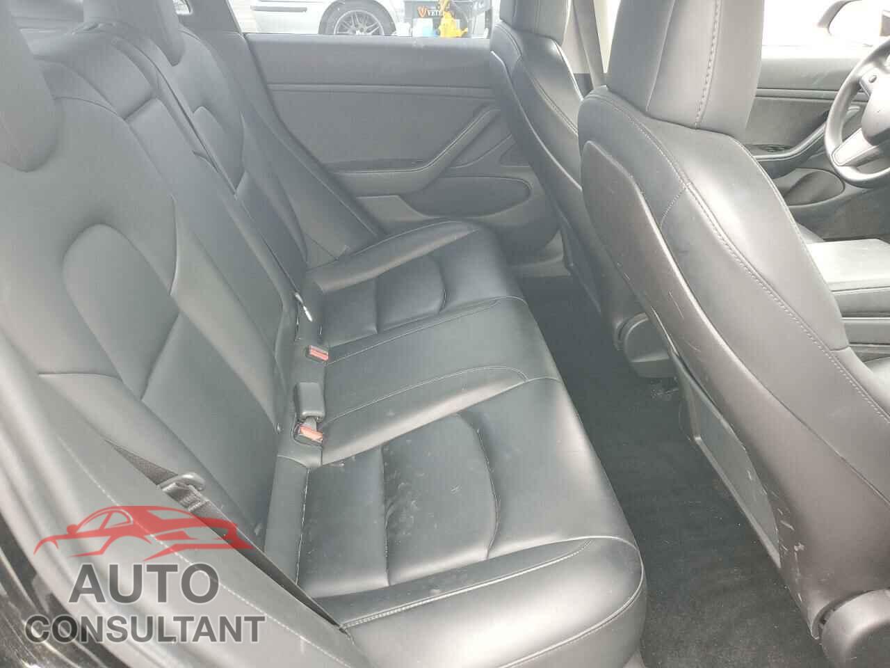 TESLA MODEL 3 2019 - 5YJ3E1EA0KF424515