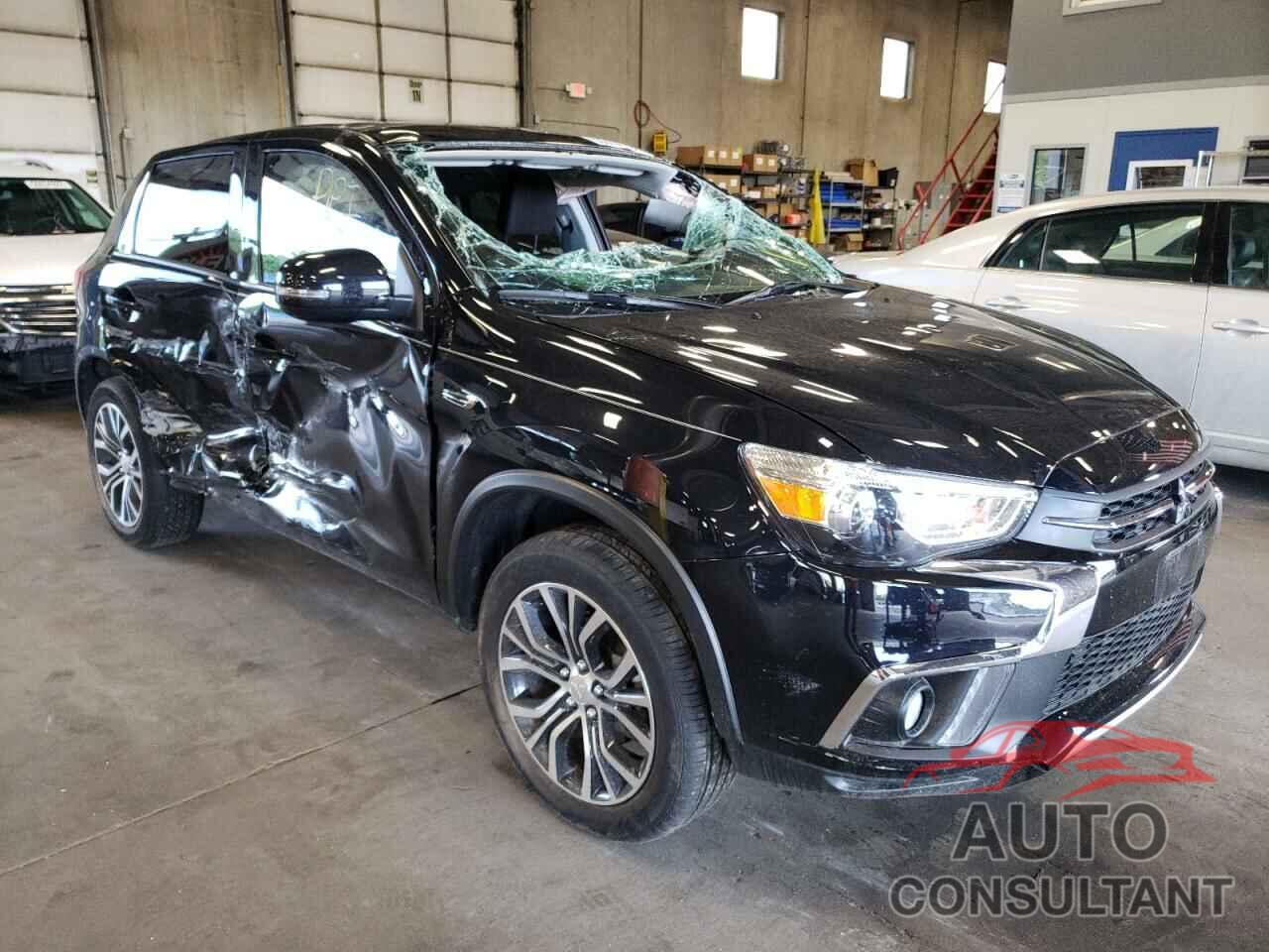 MITSUBISHI OUTLANDER 2019 - JA4AR3AU8KU031256