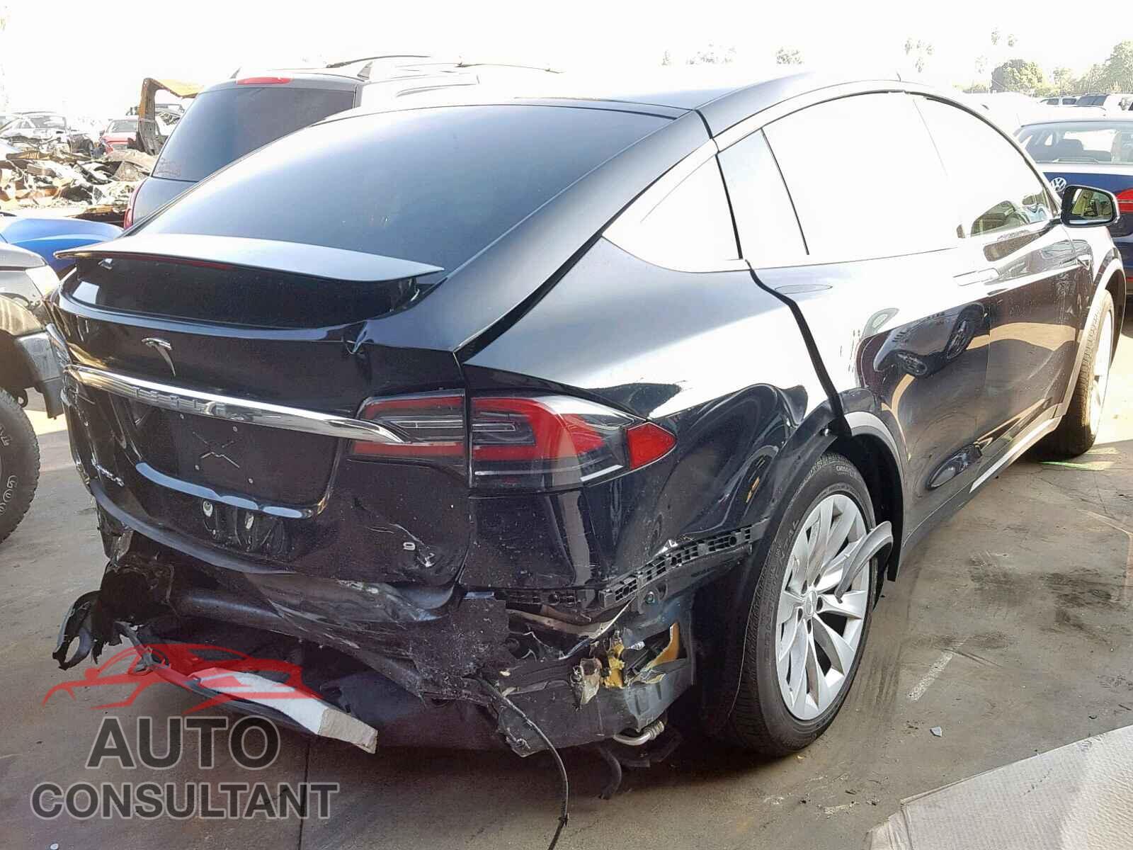 TESLA MODEL X 2017 - 5YJXCBE2XHF046072