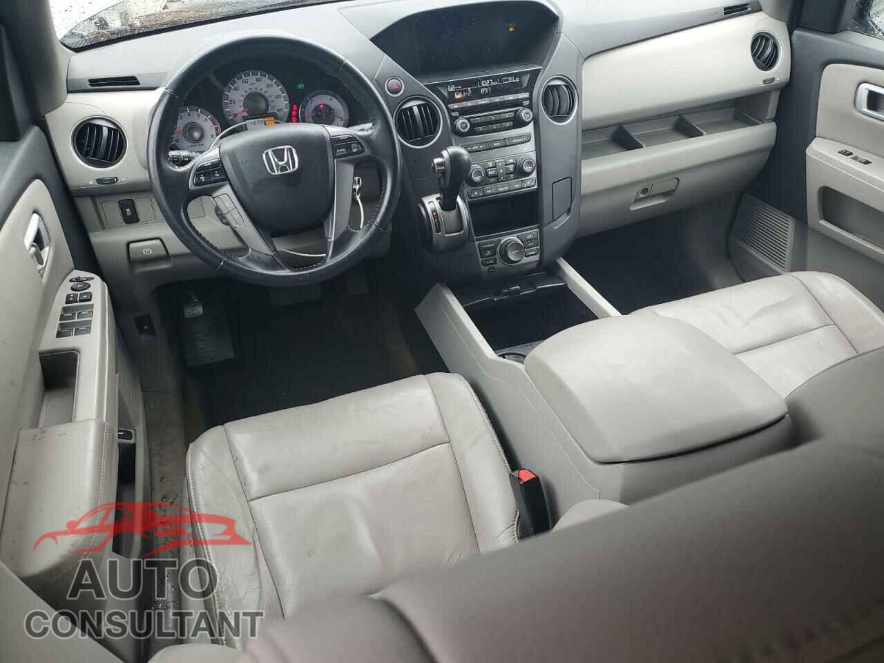 HONDA PILOT 2013 - 5FNYF3H75DB021941