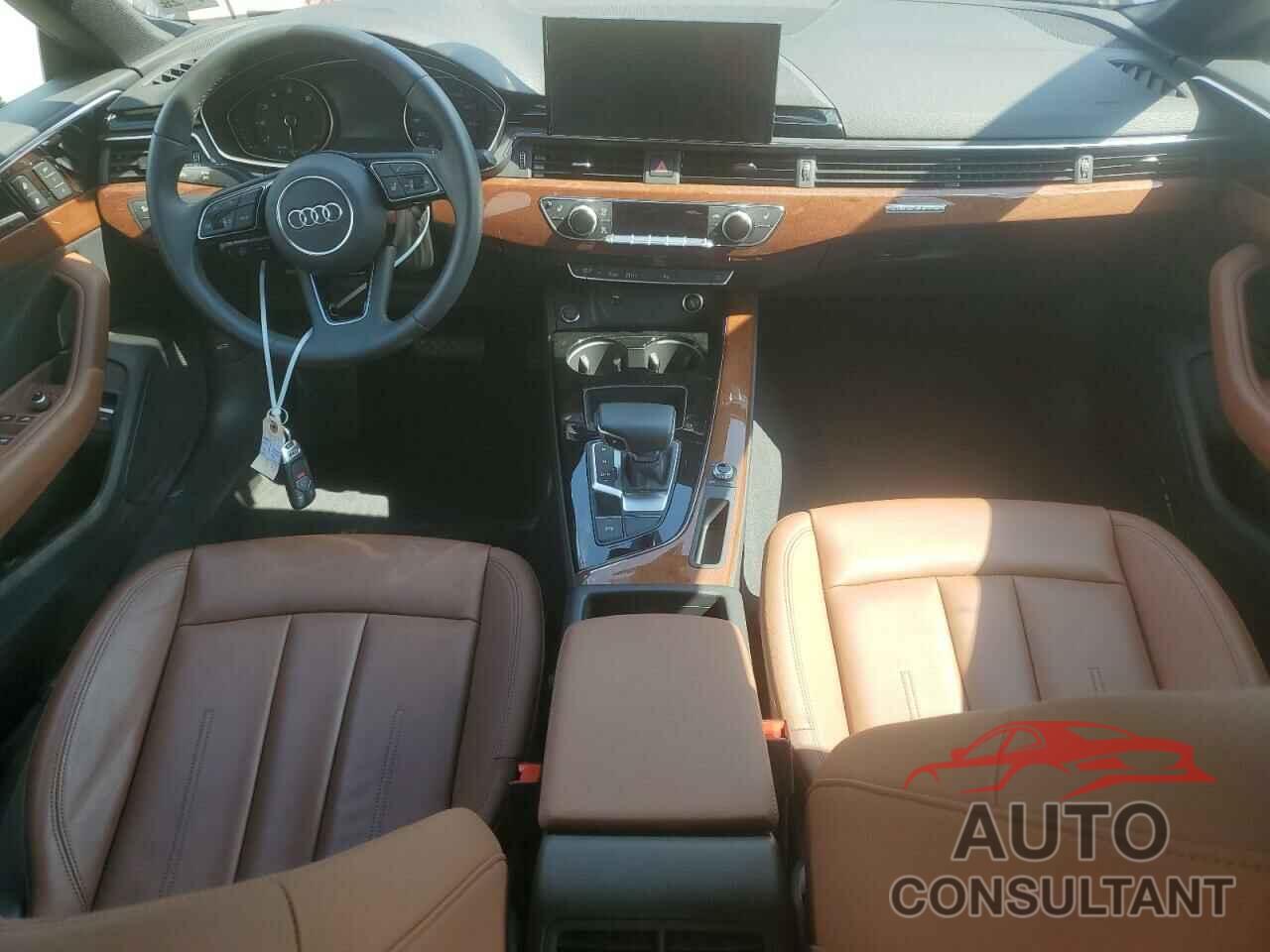 AUDI A5 2023 - WAUABCF52PA056493
