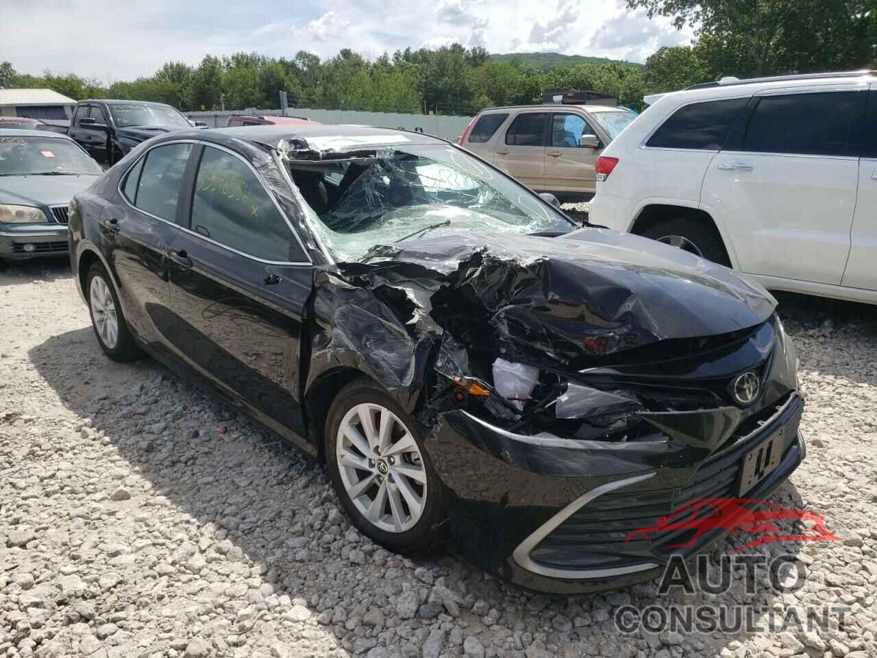 TOYOTA CAMRY 2022 - 4T1C11BKXNU054447