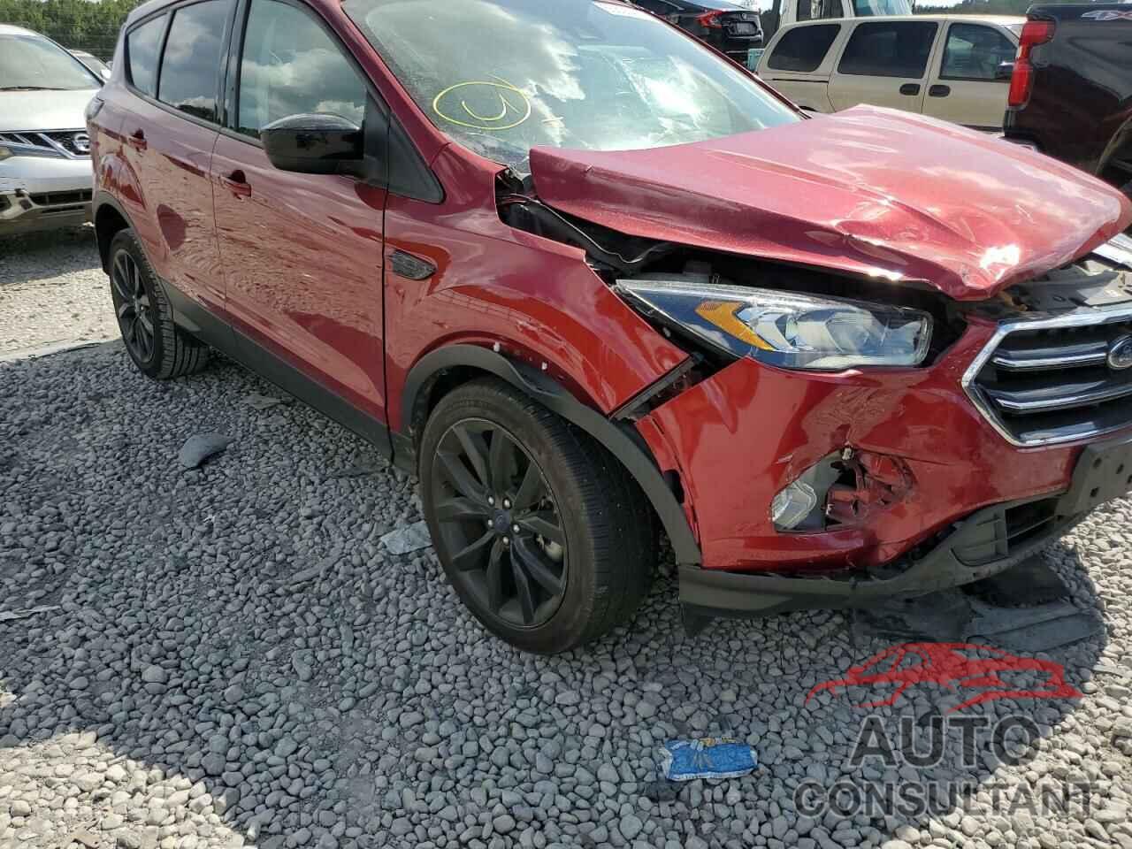 FORD ESCAPE 2018 - 1FMCU9GD7JUC46354