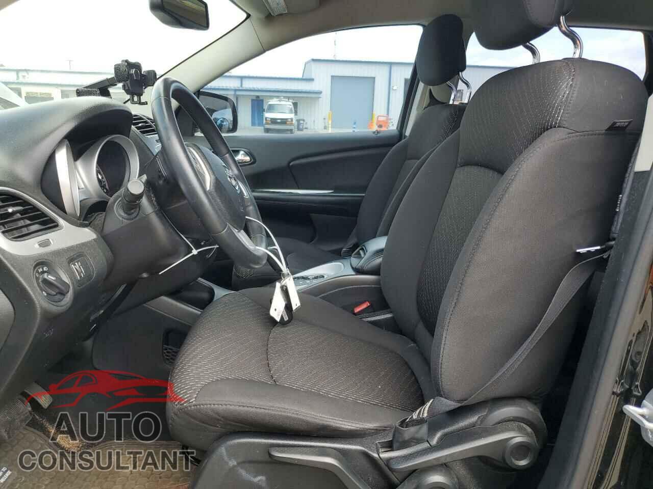 DODGE JOURNEY 2015 - 3C4PDCAB2FT547481