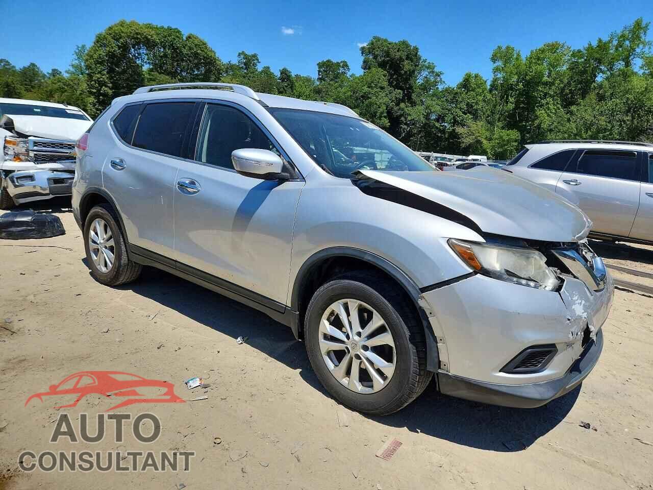 NISSAN ROGUE 2015 - KNMAT2MV2FP558655