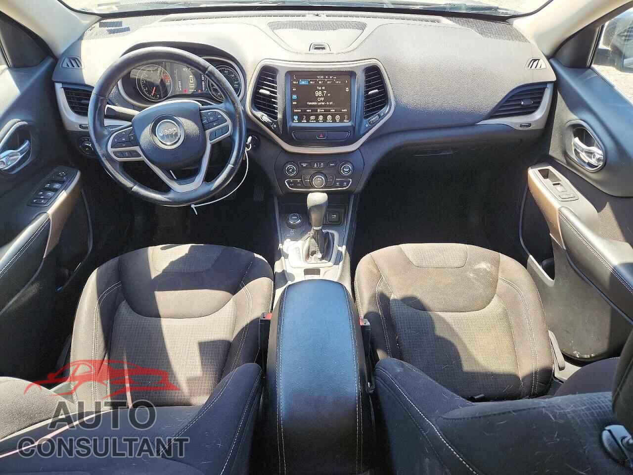 JEEP CHEROKEE 2017 - 1C4PJMCS3HW600049