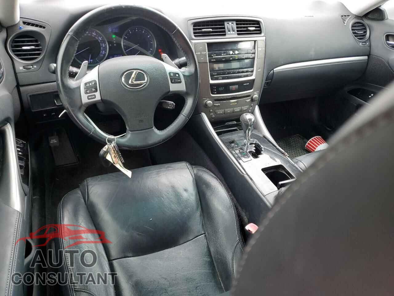 LEXUS IS 2011 - JTHBF5C20B5143388