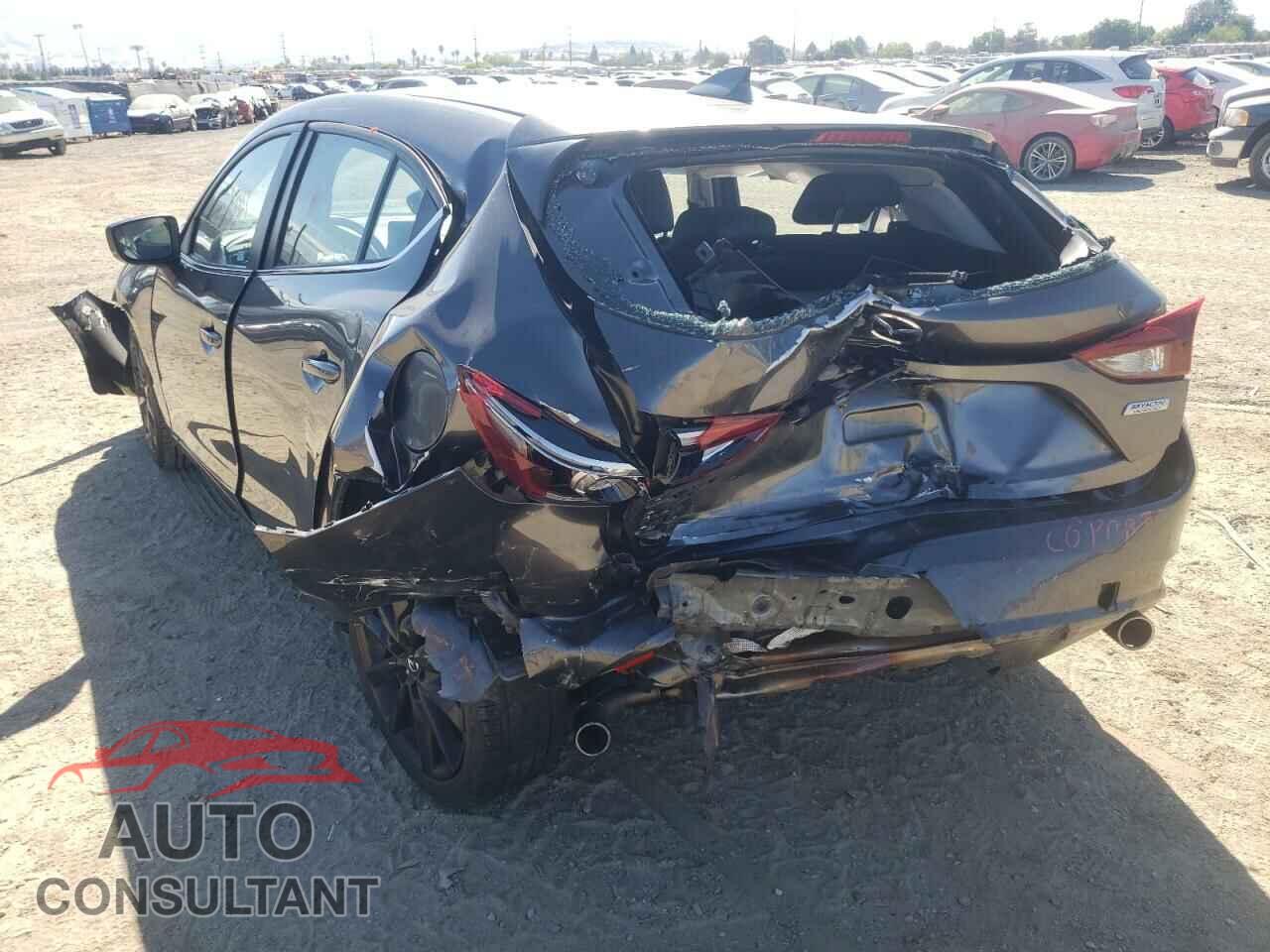 MAZDA 3 2017 - JM1BN1M30H1135568