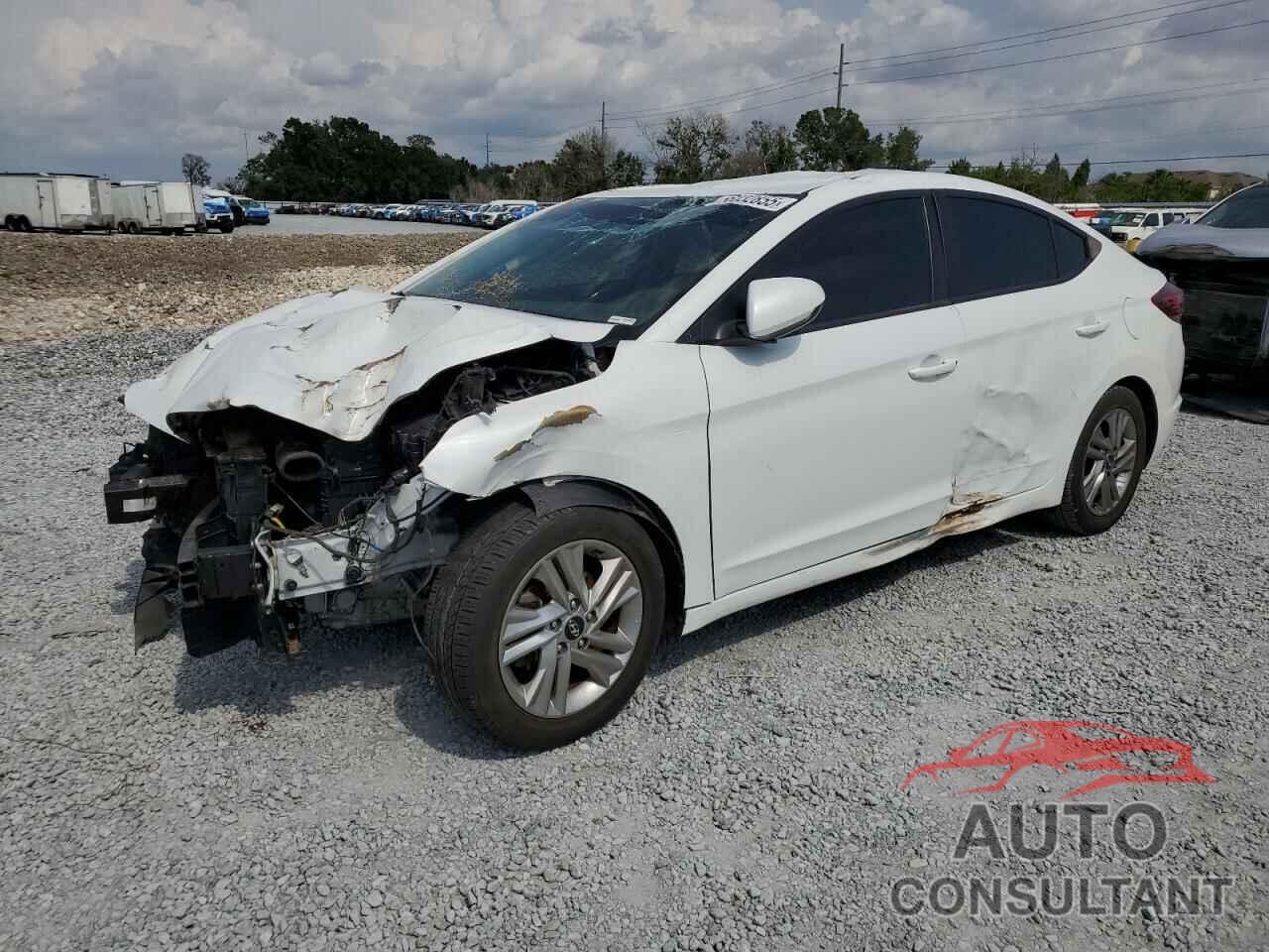 HYUNDAI ELANTRA 2020 - 5NPD84LF5LH567328