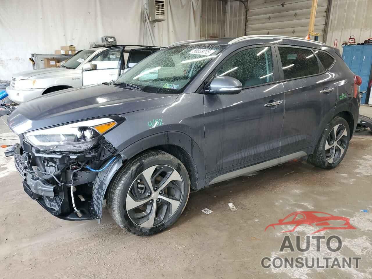 HYUNDAI TUCSON 2017 - KM8J33A25HU361804
