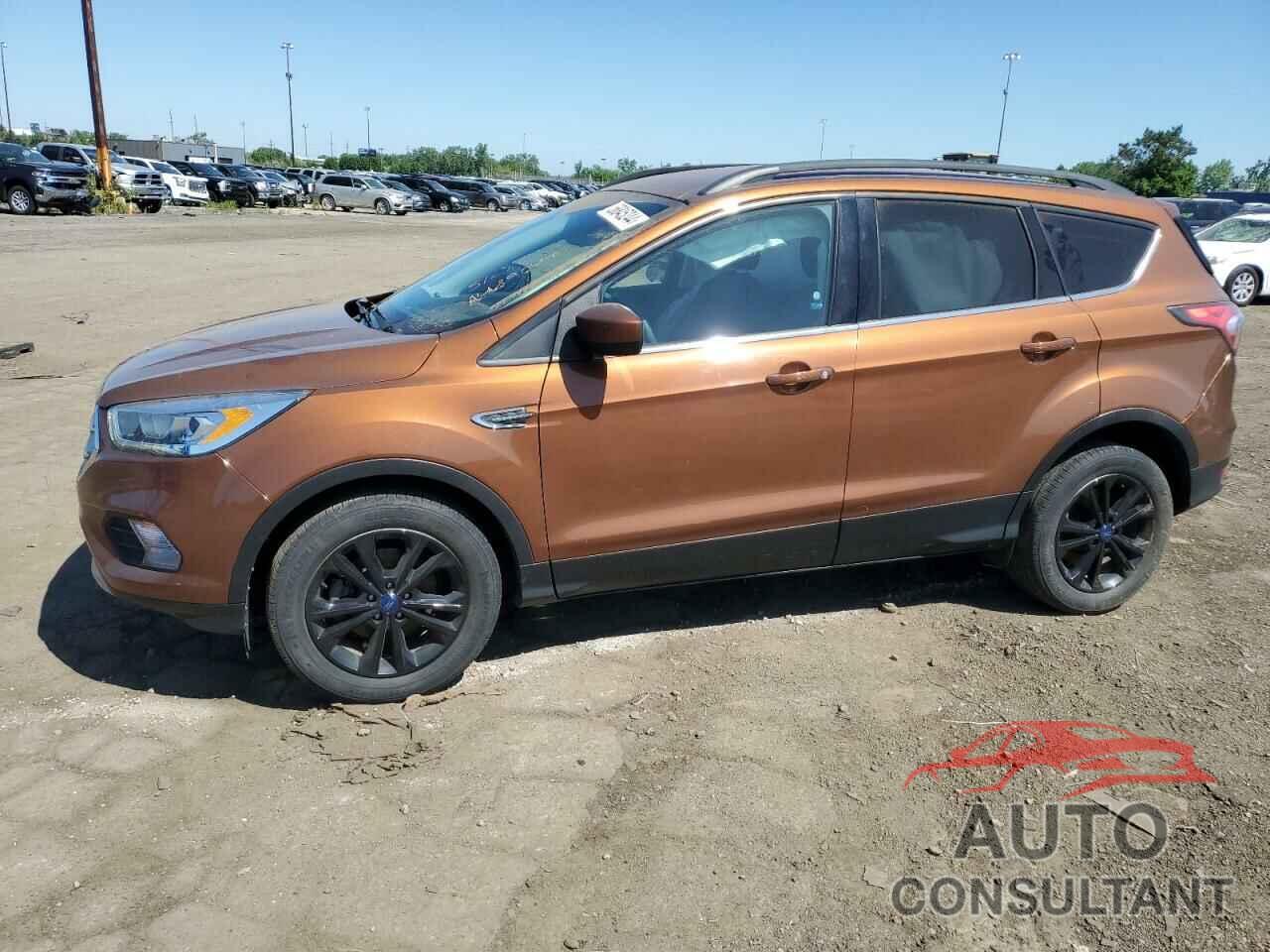 FORD ESCAPE 2017 - 1FMCU0GD4HUA48904