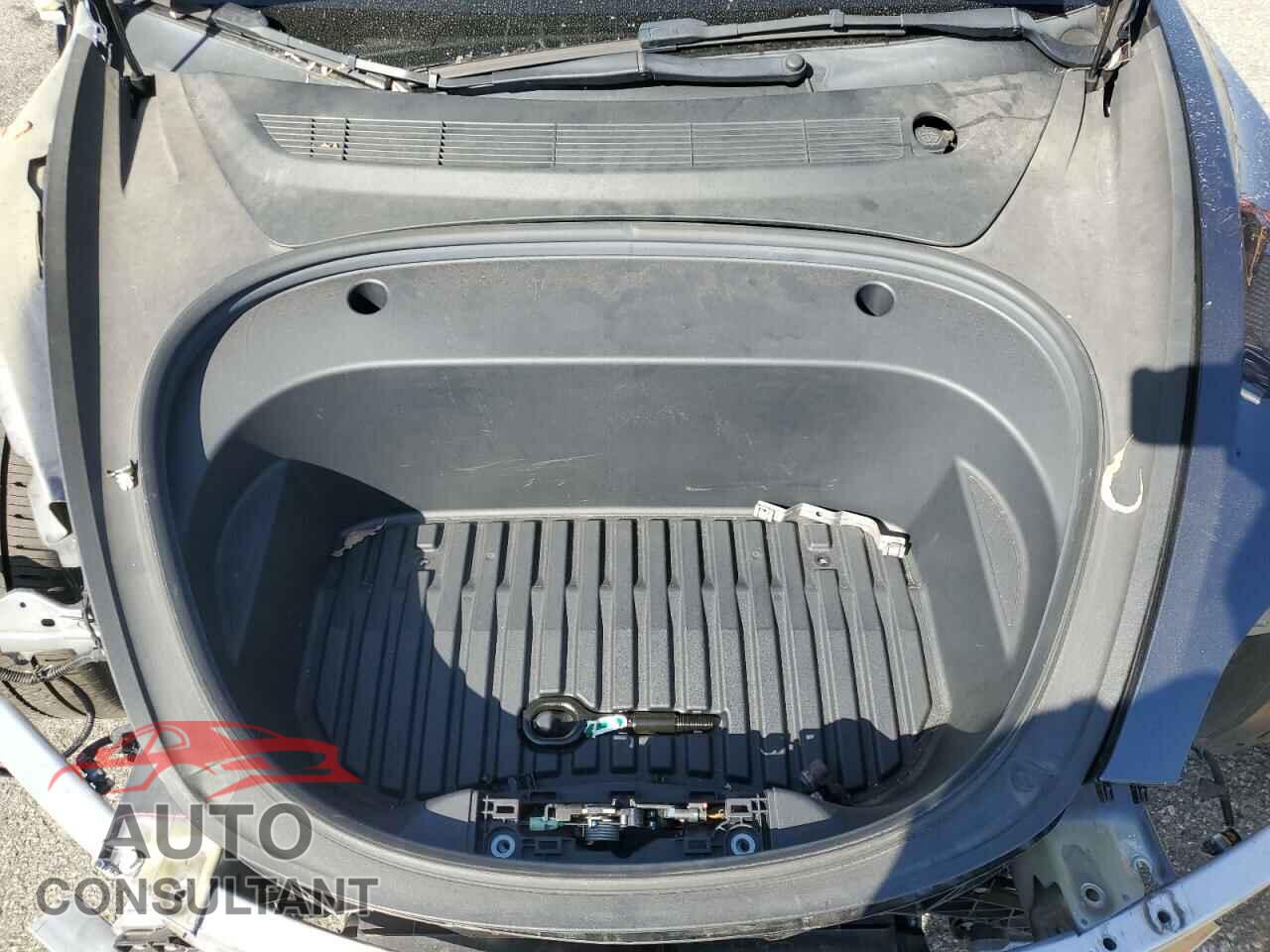 TESLA MODEL 3 2022 - 5YJ3E1EBXNF257352