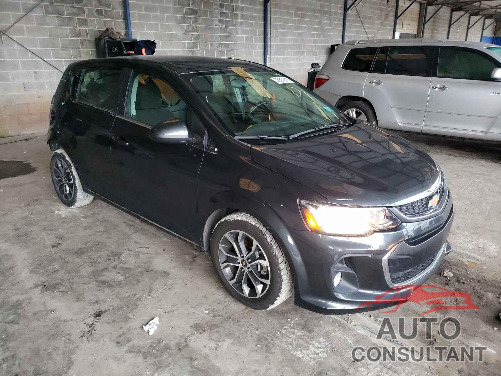 CHEVROLET SONIC 2017 - 1G1JD6SH7H4106909